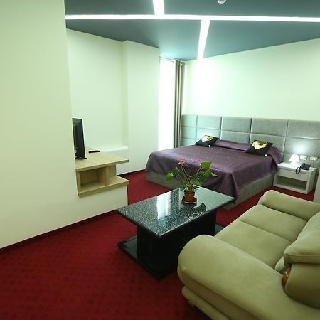 Hotel Vllaznia Шкодер Экстерьер фото